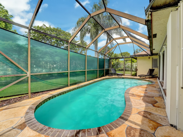 Boca Raton 4 Bedroom Home with Private Pool