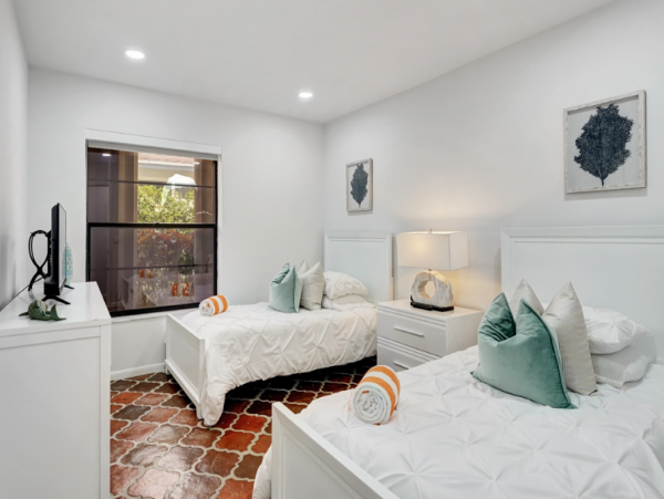 Boca Raton 4 Bedroom Home with Private Pool