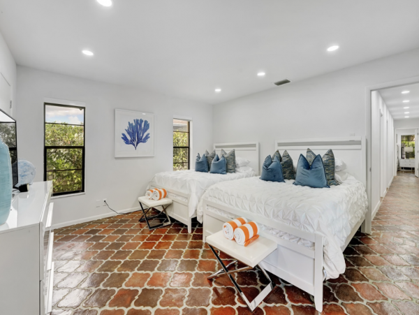 Boca Raton 4 Bedroom Home with Private Pool