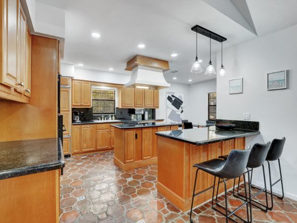 Boca Raton 4 Bedroom Home with Private Pool