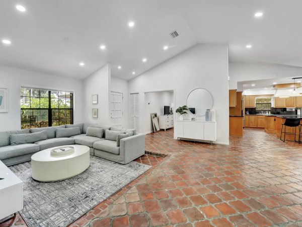 Boca Raton 4 Bedroom Home with Private Pool