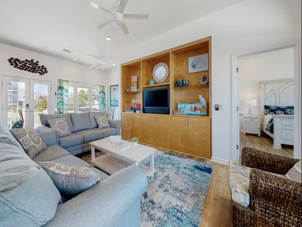 Mexico Beach Four bedrooms Sleeps 10