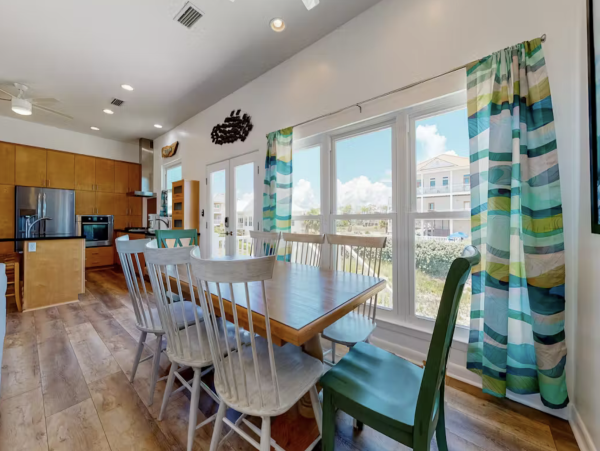 Mexico Beach Four bedrooms Sleeps 10