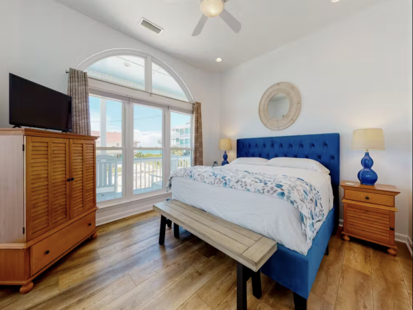 Mexico Beach Four bedrooms Sleeps 10