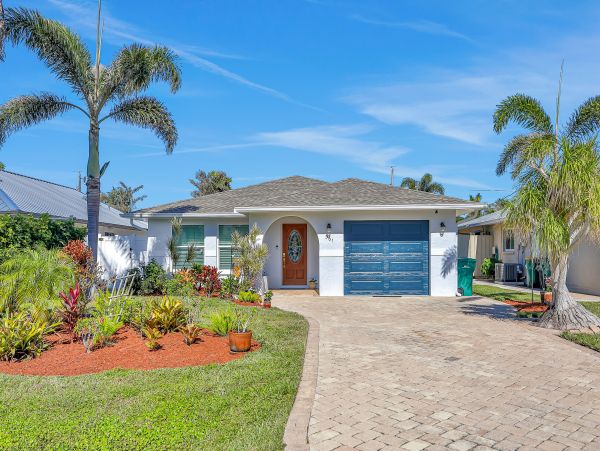 Lovely 3 Bedroom Vacation Rental in Naples