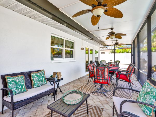 Lovely 3 Bedroom Vacation Rental in Naples