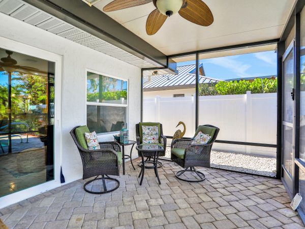 Lovely 3 Bedroom Vacation Rental in Naples