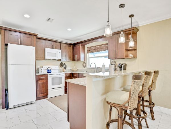 Lovely 3 Bedroom Vacation Rental in Naples