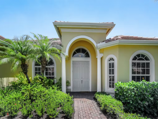 Naples Condo 1048496