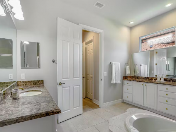 Naples Condo 1048496