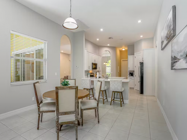 Naples Condo 1048496