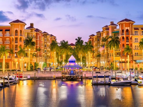 Naples Oceanfront Exceptional Two Bedroom Vacation Rental