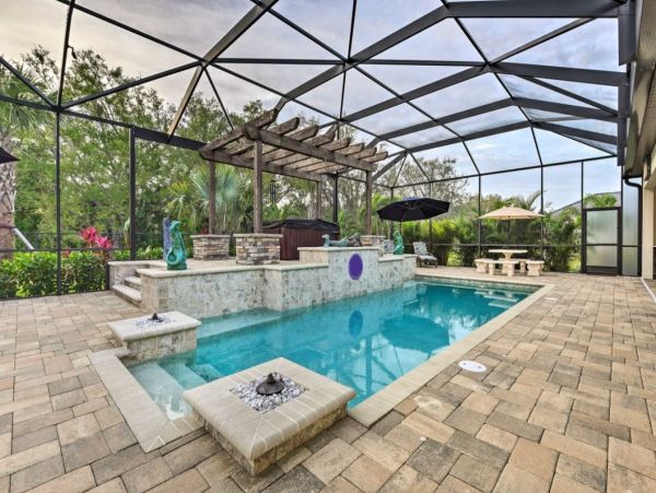 Ultimate Beach Retreat in Sarasota with Pool and Hot Tub