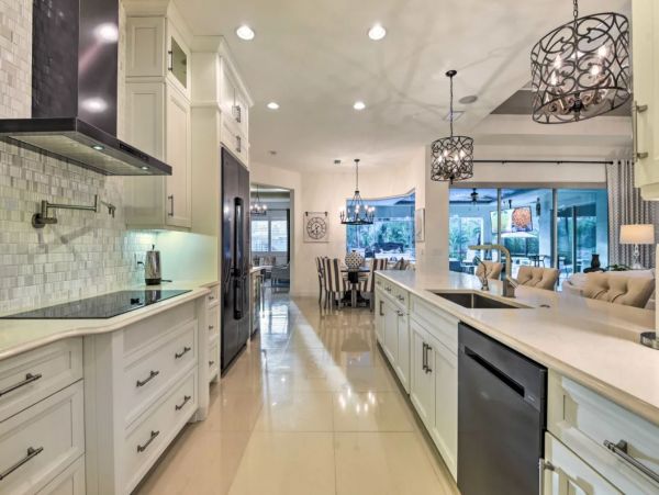 Ultimate Beach Retreat in Sarasota with Pool and Hot Tub