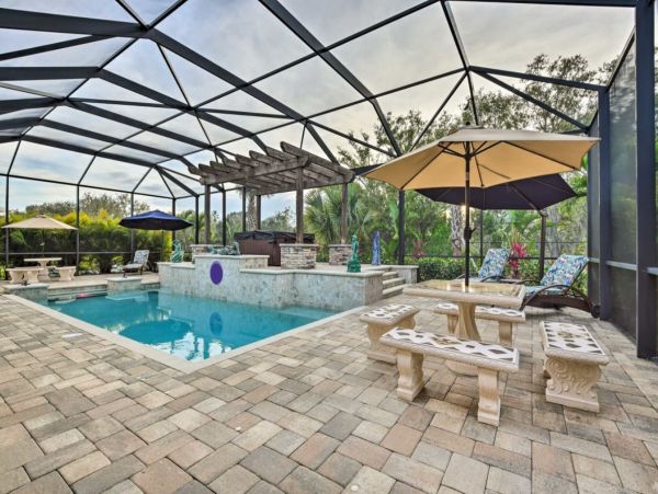 Ultimate Beach Retreat in Sarasota with Pool and Hot Tub