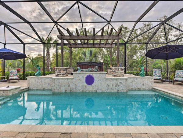 Ultimate Beach Retreat in Sarasota with Pool and Hot Tub