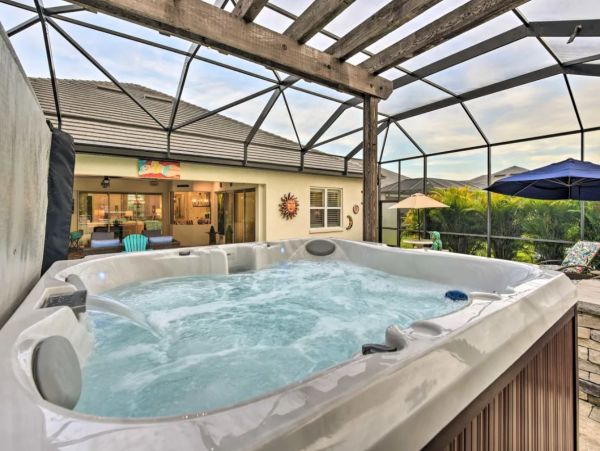 Ultimate Beach Retreat in Sarasota with Pool and Hot Tub