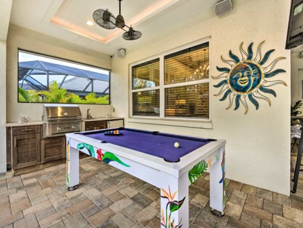 Ultimate Beach Retreat in Sarasota with Pool and Hot Tub