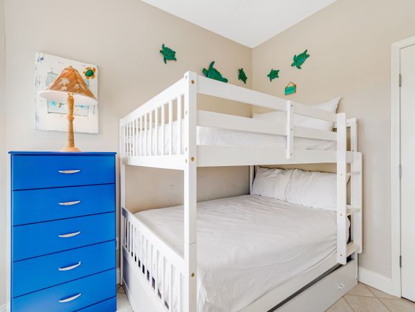 Stay in Style Navarre Beach Vacation Rental with 4 Bedrooms