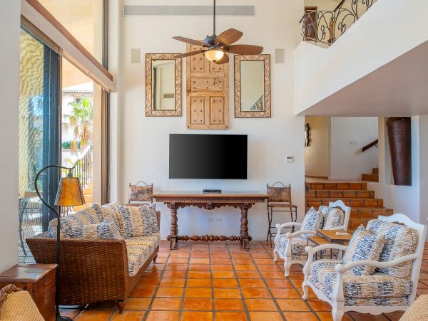 Cabo San Lucas Vacation Home Eight Bedroom with Pools