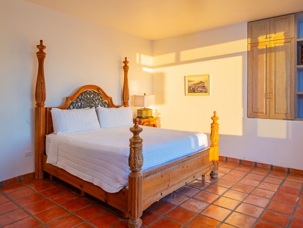 Cabo San Lucas Vacation Home Eight Bedroom with Pools