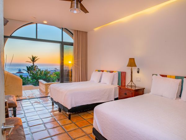 Cabo San Lucas Vacation Home Eight Bedroom with Pools