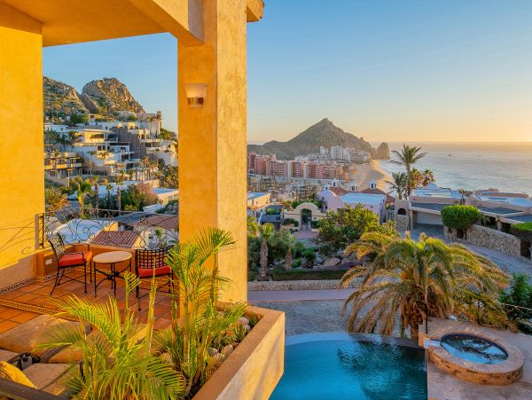 Cabo San Lucas Vacation Home Eight Bedroom with Pools