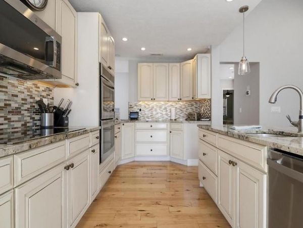 Bradenton Vacation Home Four Bedroom with Pool