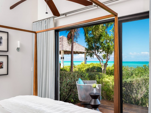 Luxury Waterfront Vacation Rental in Turks and Caicos