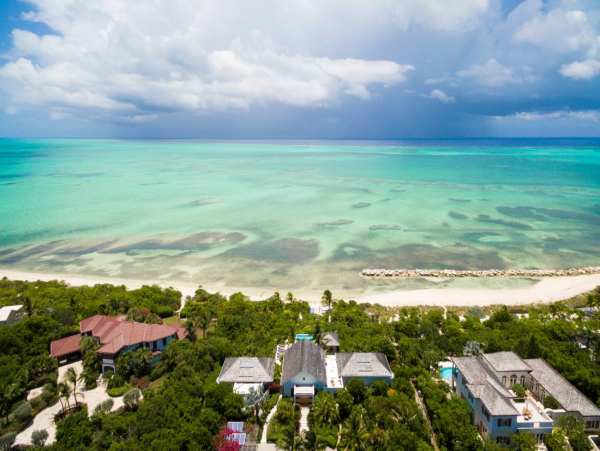 Luxury Waterfront Vacation Rental in Turks and Caicos