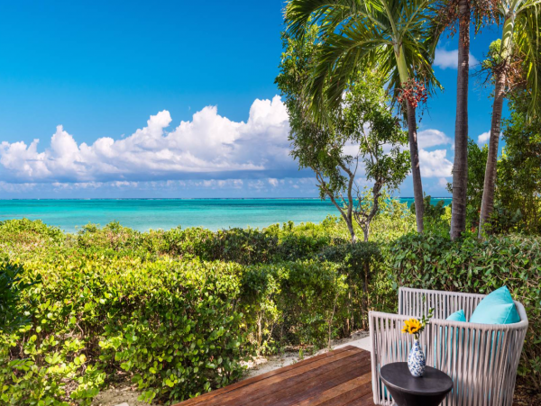 Luxury Waterfront Vacation Rental in Turks and Caicos