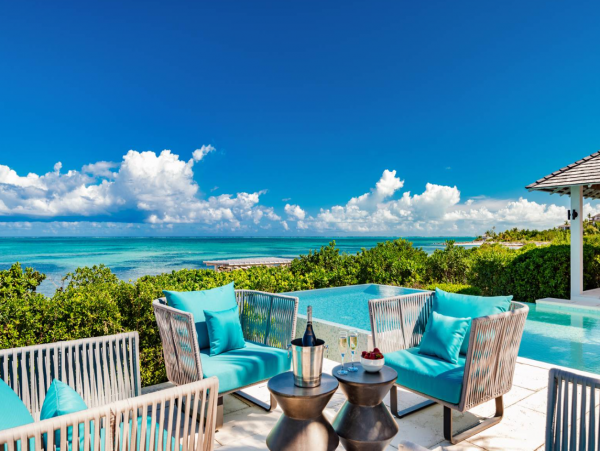 Luxury Waterfront Vacation Rental in Turks and Caicos