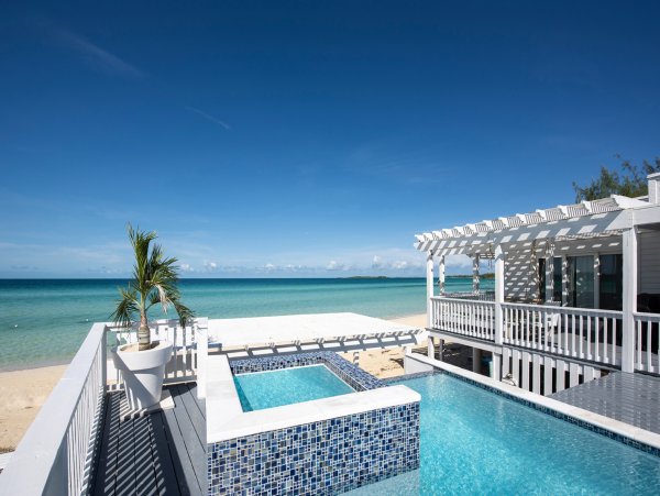 Bahamas Luxury Villa Sleeps Ten Guests