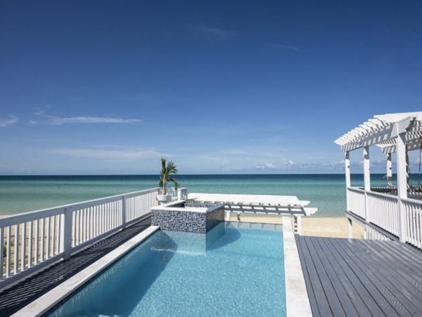 Bahamas Luxury Villa Sleeps Ten Guests