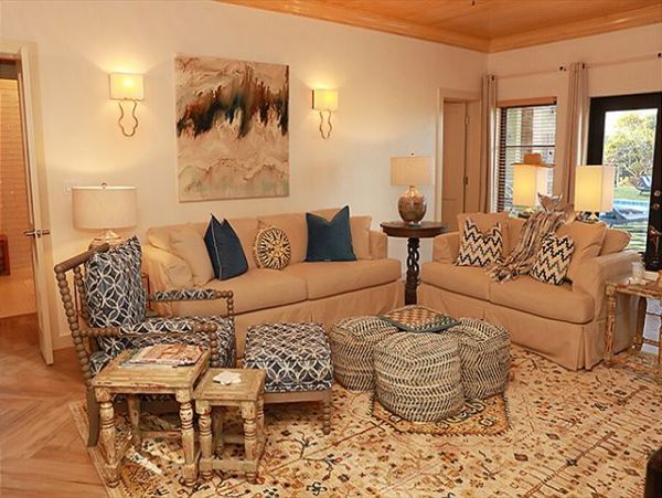 Luxury Bahamas Vacation Villa on Beach Sleeps 22