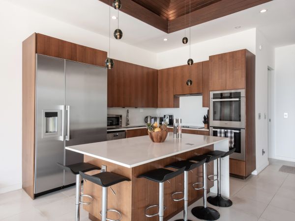Beachfront Four Bedroom Vacation Rental in The Bahamas