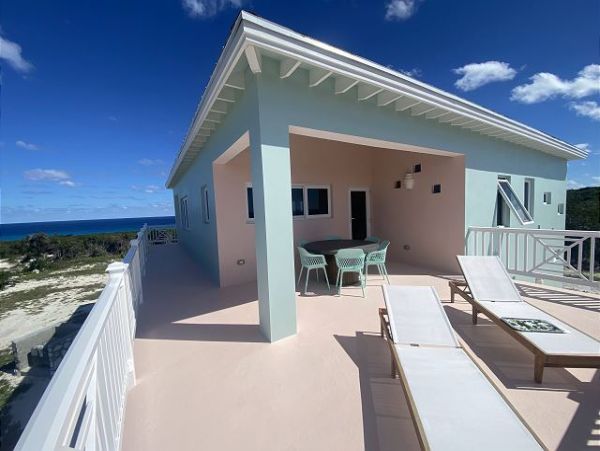 Walk to Beach Bahamas Vacation Home