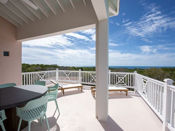 Walk to Beach Bahamas Vacation Home