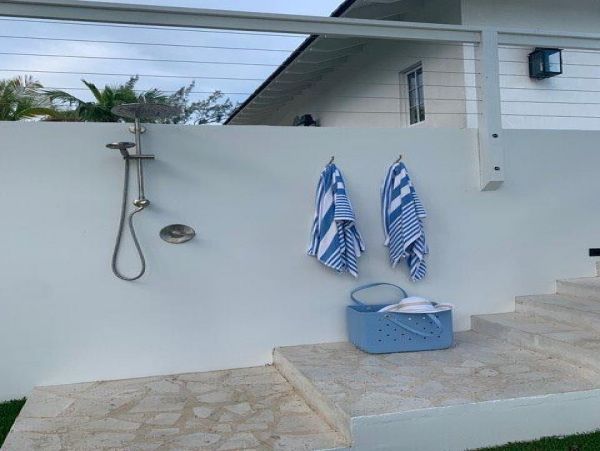 Oceanfront Bahamas Vacation Pool Home Four Bedroom