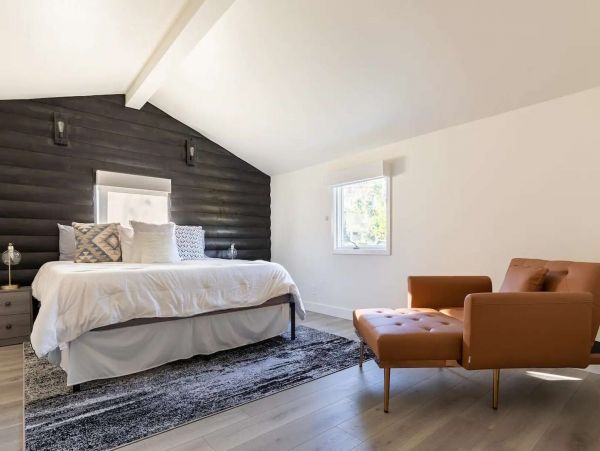 Mountain View Six Bedroom Luxury Home with Pool in Malibu