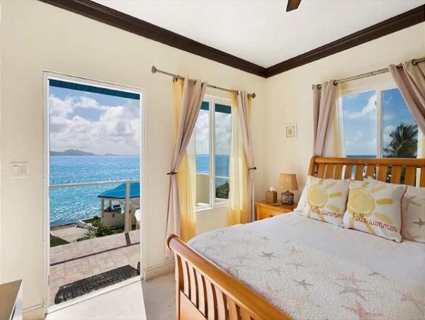 Luxury 7 Bedroom Beachfront Estate in Blowing Point