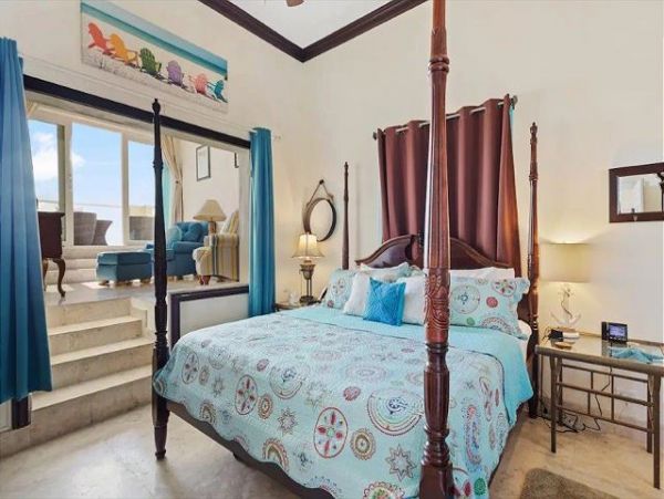Luxury 7 Bedroom Beachfront Estate in Blowing Point