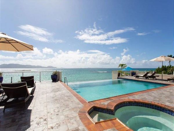Luxury 7 Bedroom Beachfront Estate in Blowing Point