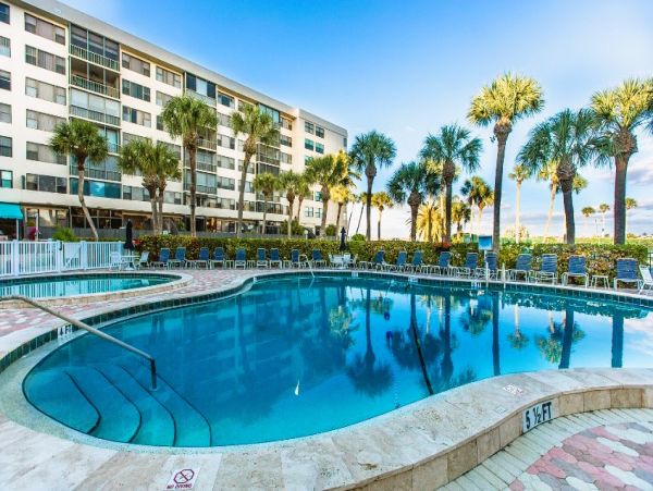 Siesta Key Vacation Condo Three Bedroom Walk to Beach