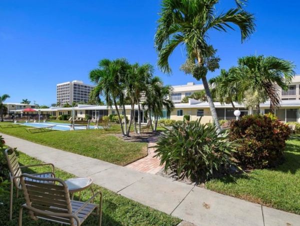 Siesta Key Vacation Condo One Bedroom