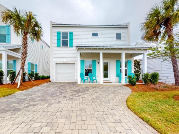 Spacious 4 Bedroom Home in Panama City Beach
