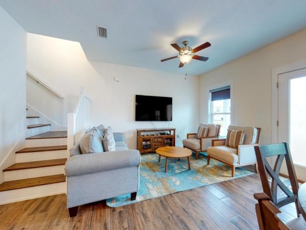 Spacious 4 Bedroom Home in Panama City Beach