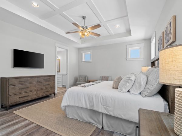 Five Bedroom Luxury Vacation Home In Panama City Beach