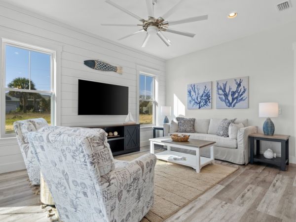Five Bedroom Luxury Vacation Home In Panama City Beach