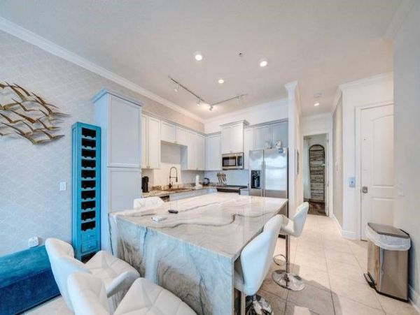 Stunning 5 Bedroom Vacation Condo in Panama City Beach